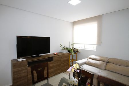Apartamento à venda com 70m², 3 quartos e 2 vagasSala