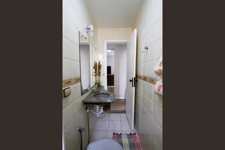 Apartamento à venda com 70m², 3 quartos e 2 vagasBanheiro Social