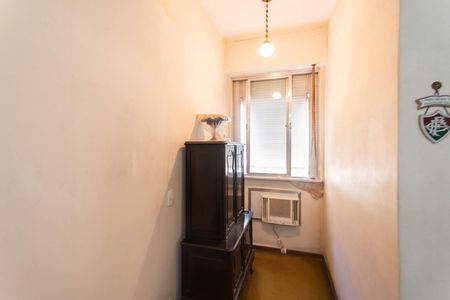 Apartamento à venda com 65m², 2 quartos e sem vagaSala