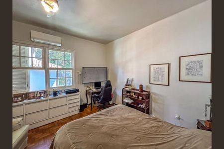 Apartamento à venda com 165m², 3 quartos e 2 vagasQuarto 2