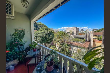 Apartamento à venda com 165m², 3 quartos e 2 vagasSala 2 varanda