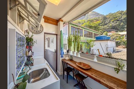 Apartamento à venda com 165m², 3 quartos e 2 vagasÁrea de Serviço