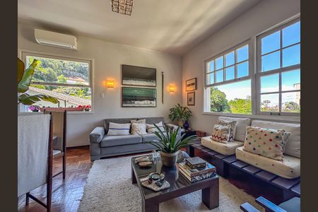 Apartamento à venda com 165m², 3 quartos e 2 vagasSala