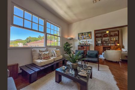 Apartamento à venda com 165m², 3 quartos e 2 vagasSala