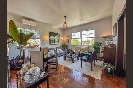 Apartamento à venda com 165m², 3 quartos e 2 vagasSala