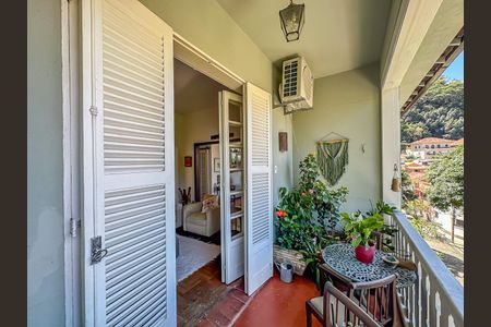 Apartamento à venda com 165m², 3 quartos e 2 vagasSala 2 varanda