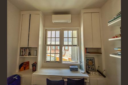 Apartamento à venda com 165m², 3 quartos e 2 vagasAr condicionado