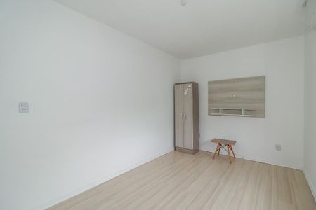 Quarto de apartamento à venda com 2 quartos, 63m² em Rubem Berta, Porto Alegre