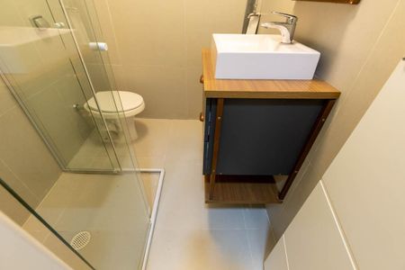 Studio à venda com 25m², 1 quarto e sem vaga Studio à venda com 25m², 1 quarto e sem vagaBanheiro