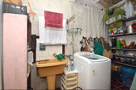 Apartamento para alugar com 85m², 3 quartos e sem vagaÁrea de Serviço