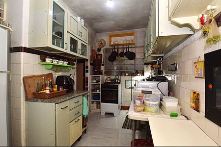 Apartamento para alugar com 85m², 3 quartos e sem vagaCozinha