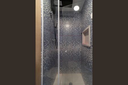 Apartamento à venda com 31m², 1 quarto e sem vagaBanheiro da Suíte