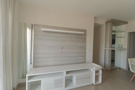 Sala de apartamento para alugar com 3 quartos, 77m² em Jardim Messina, Jundiaí