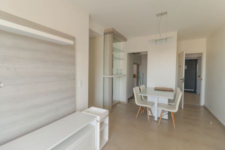 Sala de apartamento para alugar com 3 quartos, 77m² em Jardim Messina, Jundiaí