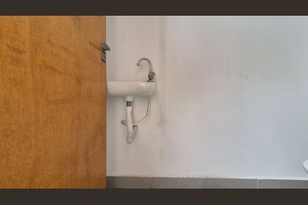 Apartamento à venda com 104m², 2 quartos e 1 vaga Apartamento à venda com 104m², 2 quartos e 1 vagaBanheiro de Serviço