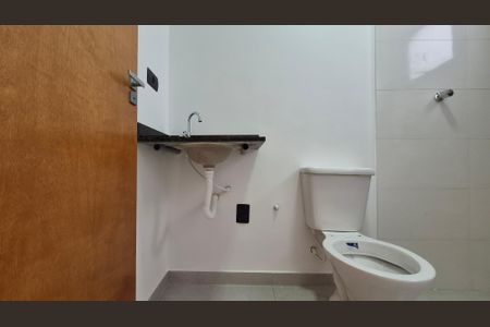 Apartamento à venda com 104m², 2 quartos e 1 vaga Apartamento à venda com 104m², 2 quartos e 1 vagaBanheiro