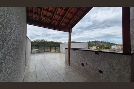 Apartamento à venda com 104m², 2 quartos e 1 vaga Apartamento à venda com 104m², 2 quartos e 1 vagaCobertura