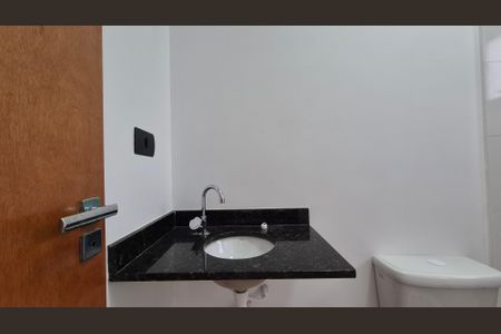 Apartamento à venda com 104m², 2 quartos e 1 vaga Apartamento à venda com 104m², 2 quartos e 1 vagaBanheiro