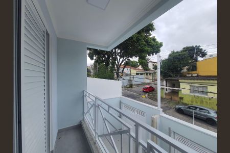 Casa à venda com 95m², 2 quartos e 3 vagas