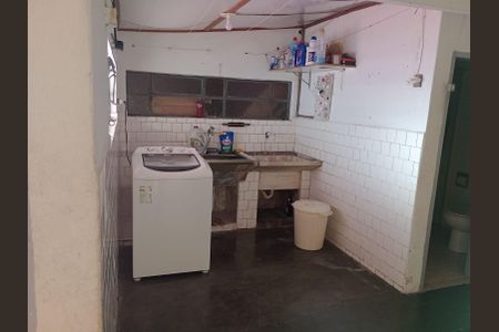 Casa à venda com 3 quartos, 250m² em Jardim Stella, Santo André