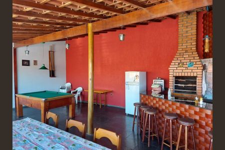 Casa à venda com 4 quartos, 400m² em Jardim das Maravilhas, Santo André