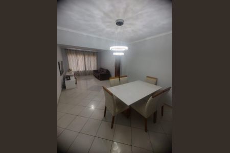 Casa à venda com 234m², 3 quartos e 3 vagas