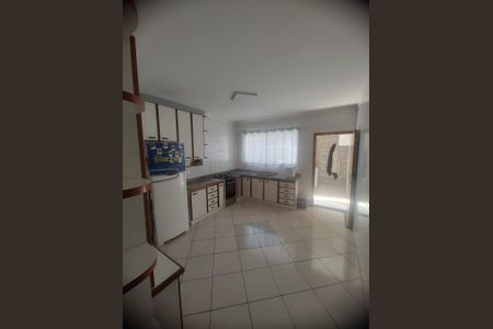 Casa à venda com 234m², 3 quartos e 3 vagas