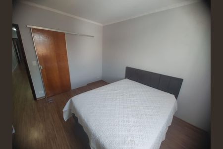 Casa à venda com 234m², 3 quartos e 3 vagas