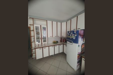 Casa à venda com 234m², 3 quartos e 3 vagas