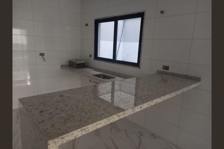 Casa à venda com 3 quartos, 150m² em Vila Camilópolis, Santo André