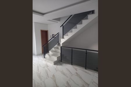 Casa à venda com 3 quartos, 150m² em Vila Camilópolis, Santo André