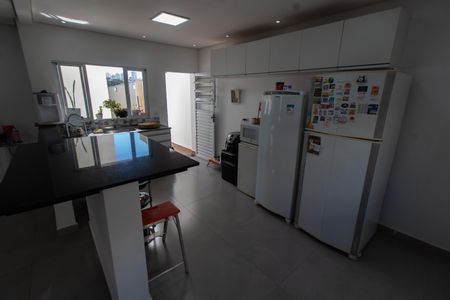 Casa à venda com 200m², 3 quartos e 4 vagasCOZINHA