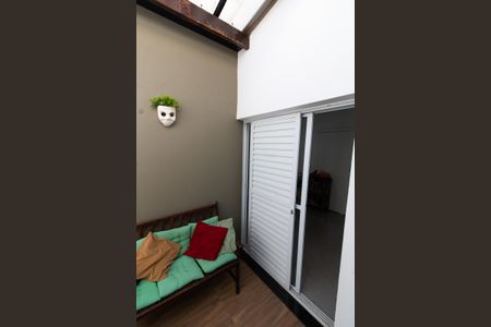 Casa à venda com 200m², 3 quartos e 4 vagasÁREA DE LUZ