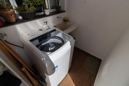 Casa à venda com 200m², 3 quartos e 4 vagasÁREA DE SERVIÇO