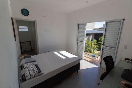 Casa à venda com 200m², 3 quartos e 4 vagasSUITE 2