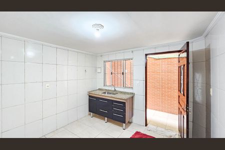 Cozinha de casa para alugar com 1 quarto, 27m² em Ayrosa, Osasco