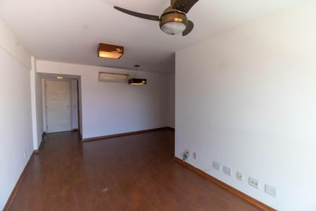 Sala de apartamento para alugar com 2 quartos, 90m² em São Francisco, Niterói