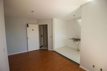 Sala de apartamento para alugar com 2 quartos, 45m² em Jardim Ibiti do Paco, Sorocaba