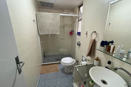 Apartamento à venda com 60m², 1 quarto e 1 vaga Apartamento à venda com 60m², 1 quarto e 1 vagaBanheiro