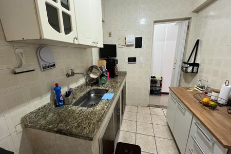 Apartamento à venda com 60m², 1 quarto e 1 vaga Apartamento à venda com 60m², 1 quarto e 1 vagaCozinha