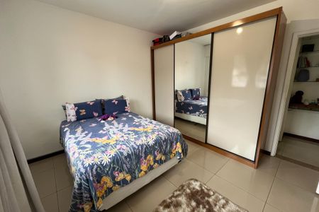 Quarto 1 de apartamento à venda com 1 quarto, 60m² em Tauá, Rio de Janeiro