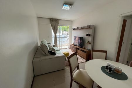 Sala de apartamento à venda com 1 quarto, 60m² em Tauá, Rio de Janeiro
