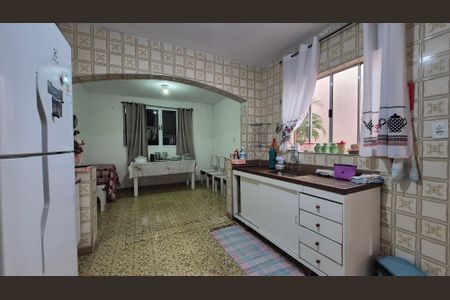 Casa à venda com 80m², 2 quartos e 2 vagasCozinha