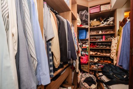 Apartamento à venda com 110m², 3 quartos e 2 vagasCloset da Suite