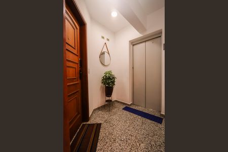 Apartamento à venda com 110m², 3 quartos e 2 vagasHall Social