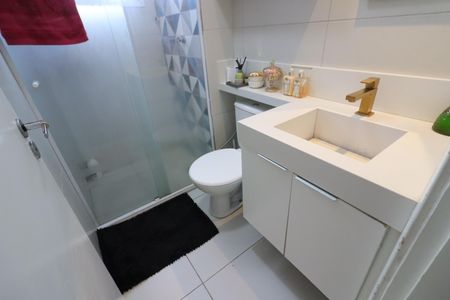 Apartamento à venda com 70m², 2 quartos e 2 vagasBanheiro