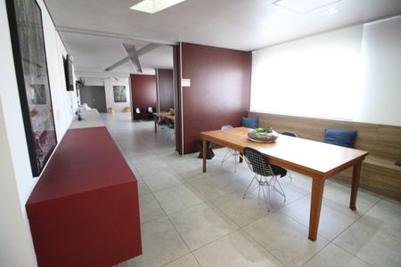 Apartamento à venda com 70m², 2 quartos e 2 vagasÁrea comum - Salão de festas