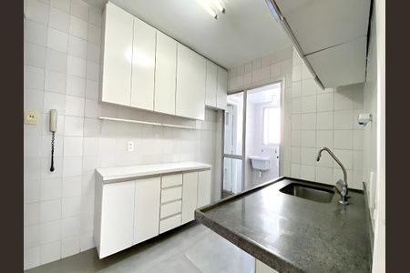 Apartamento para alugar com 3 quartos, 78m² em Jardim das Acacias, São Paulo