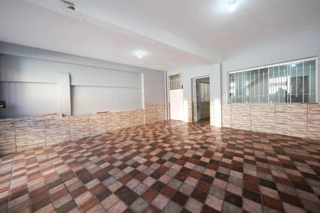 Casa à venda com 120m², 3 quartos e 2 vagasGaragem