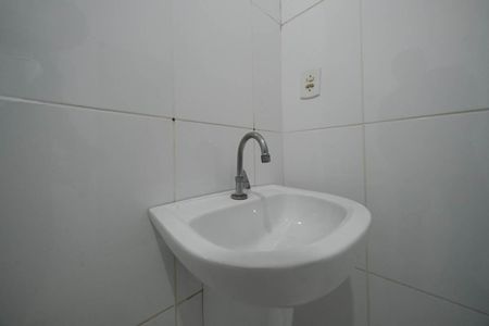 Casa à venda com 120m², 3 quartos e 2 vagasBanheiro 2